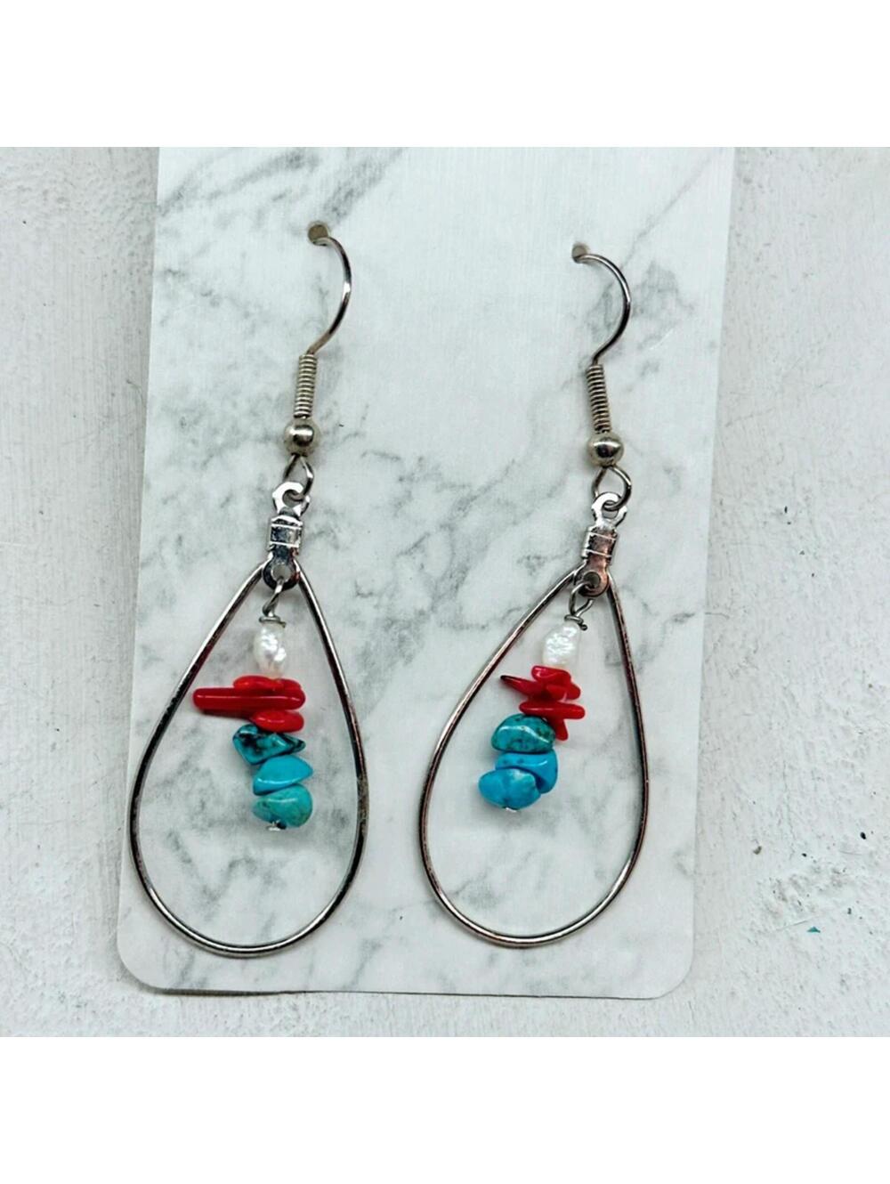 6536gc. Pewtertone Southwest Earrings